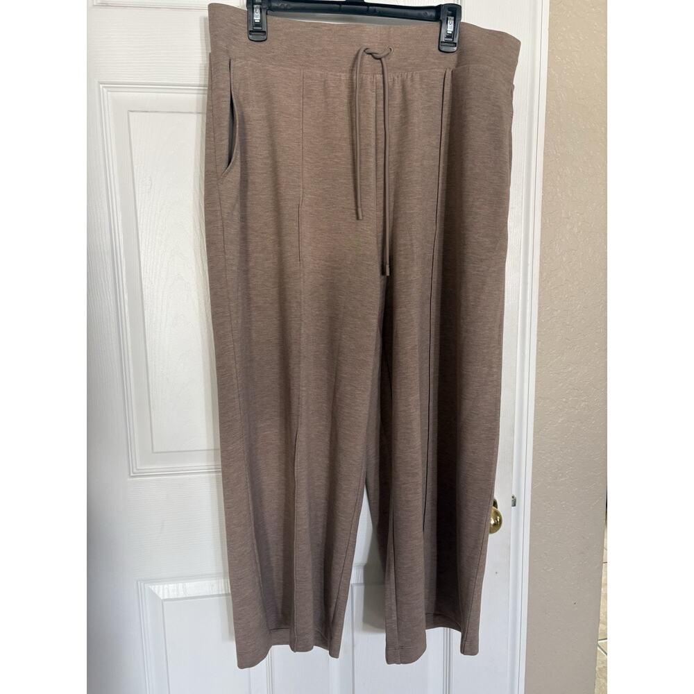 Talbots AirKnit Stretch Wide Crop Pants – Taupe – XL – NWOT Comfort Lounge Pants